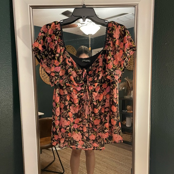 wild fable Tops - size medium floral tie front blouse